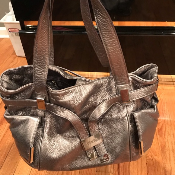 Michael Kors Handbags - Michael Kors bag